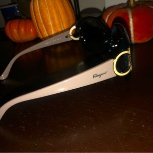 Ferragamo used glasses